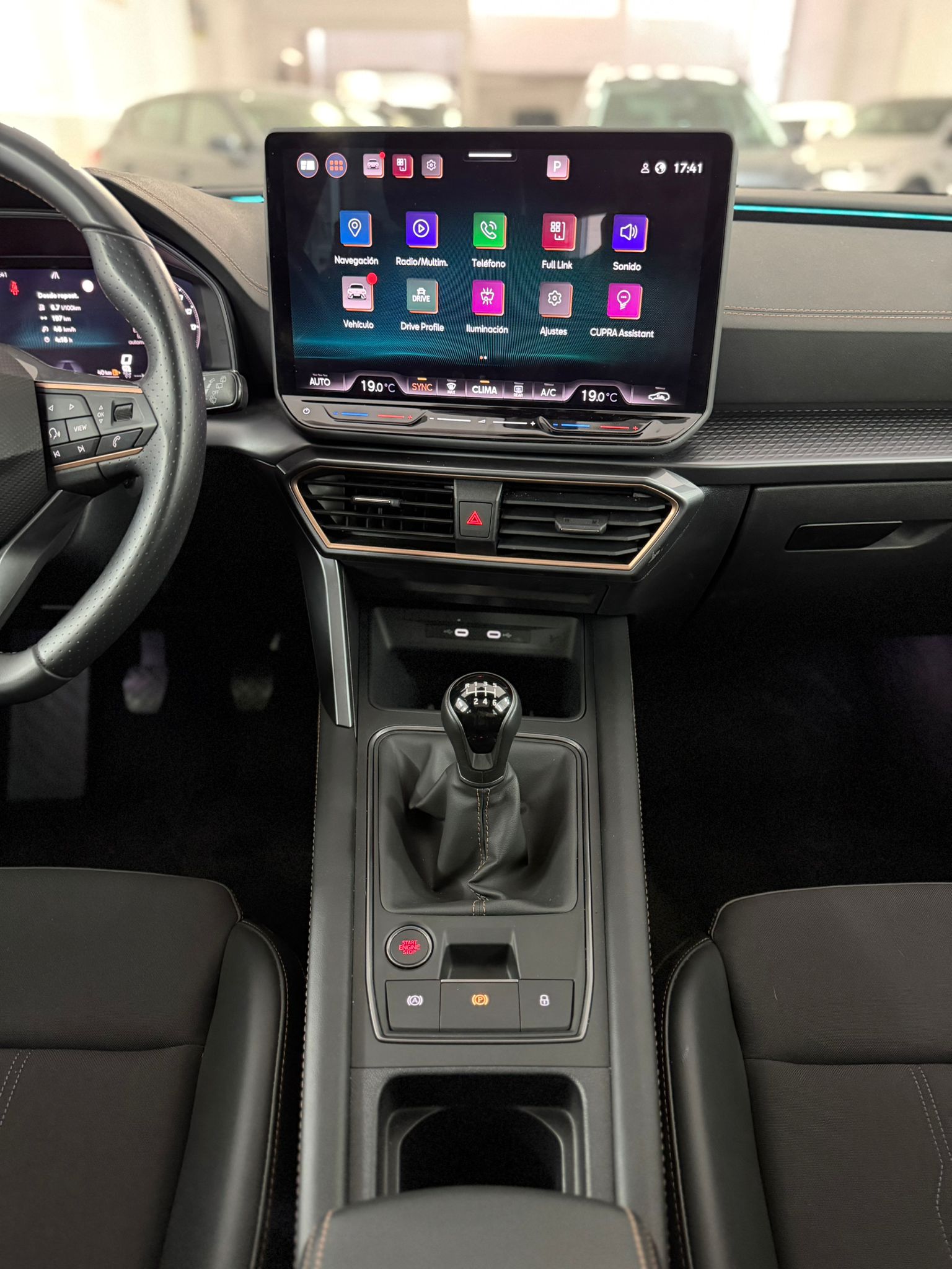 CUPRA LEÓN 1.5 TSI 150CV 2024 - Imagen 15