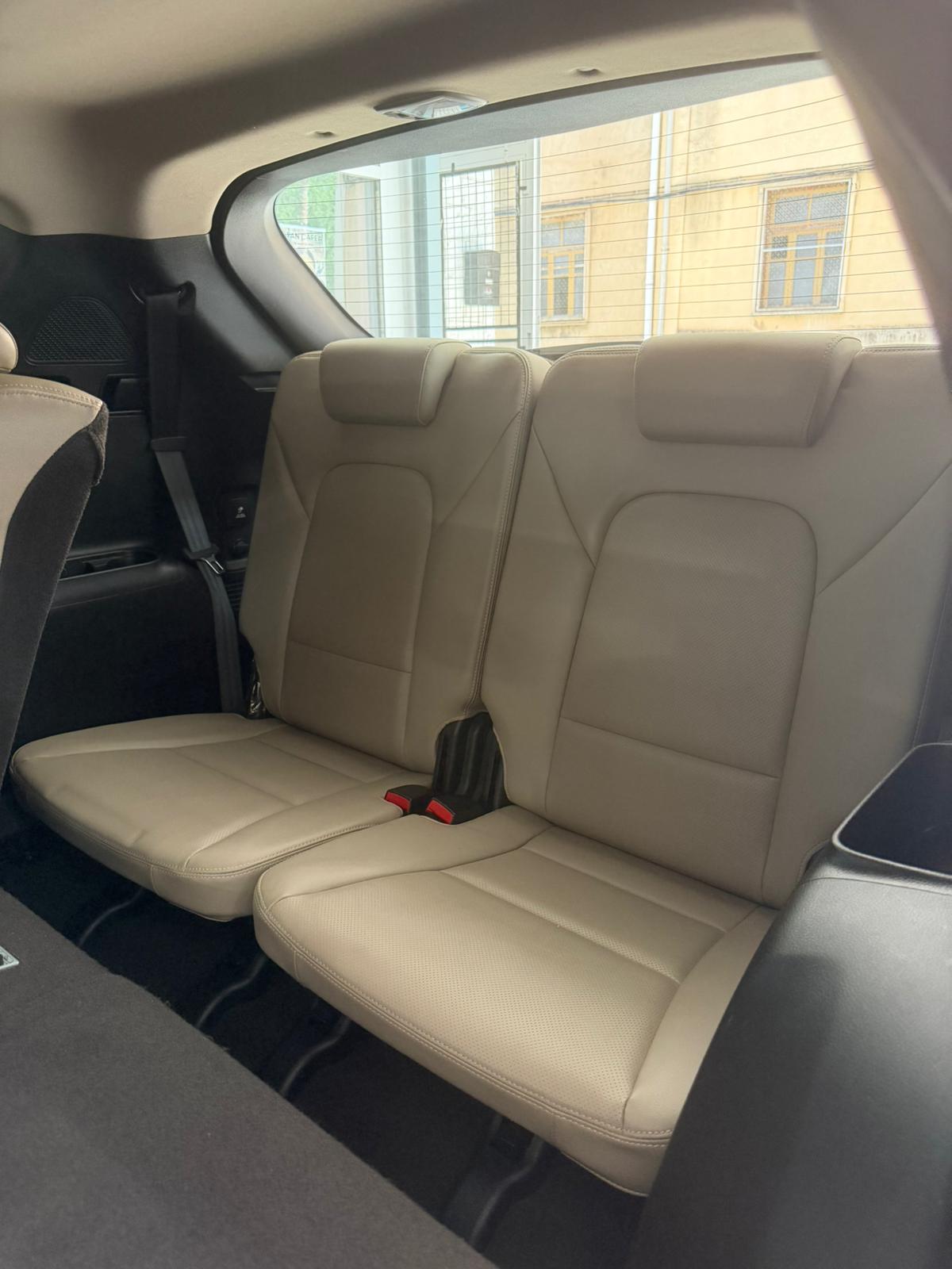 HYUNDAI SANTA FE 2.2 CRDI TECNO 200CV 4X4 7PLAZAS - Imagen 17