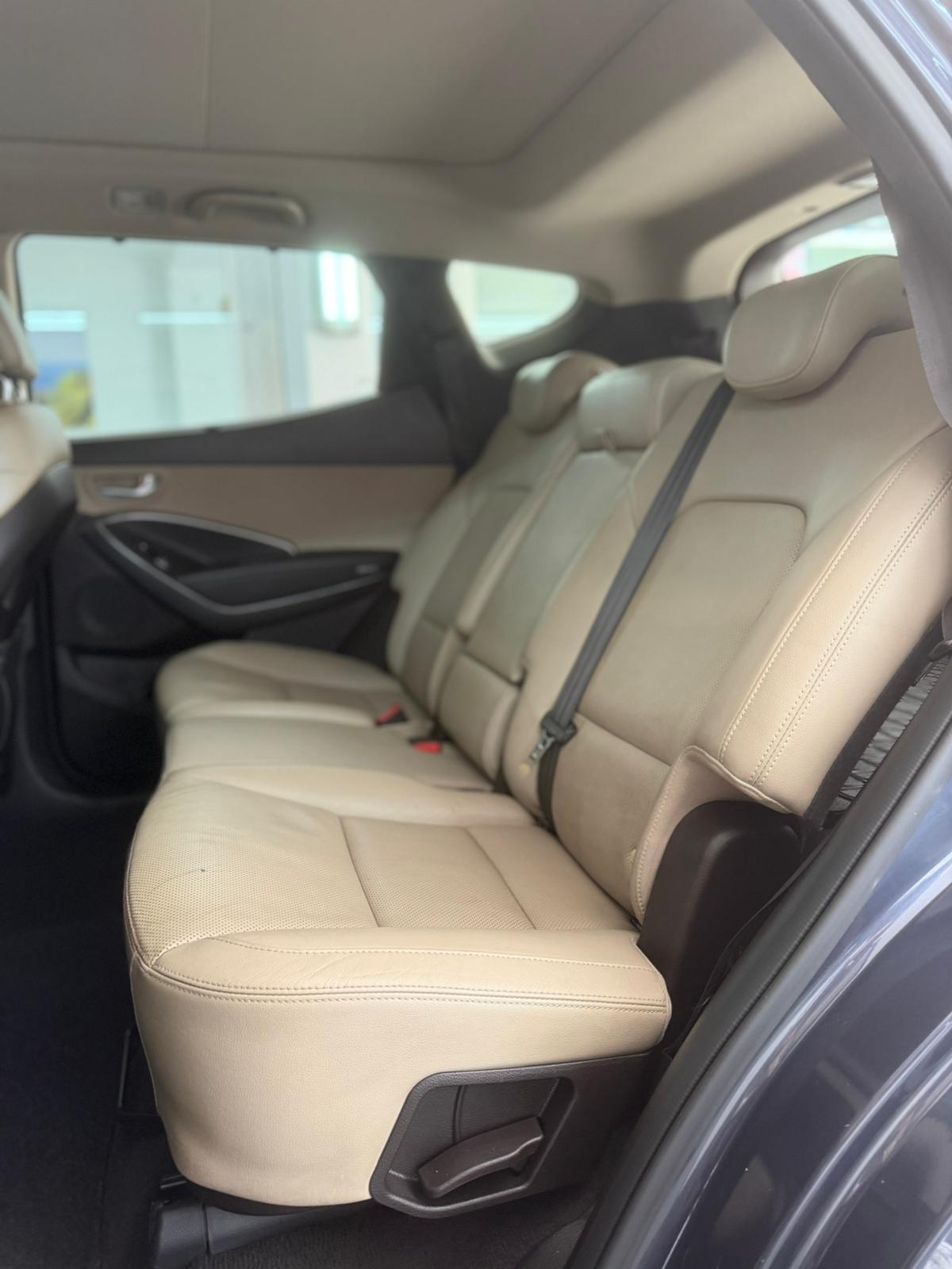 HYUNDAI SANTA FE 2.2 CRDI TECNO 200CV 4X4 7PLAZAS - Imagen 16