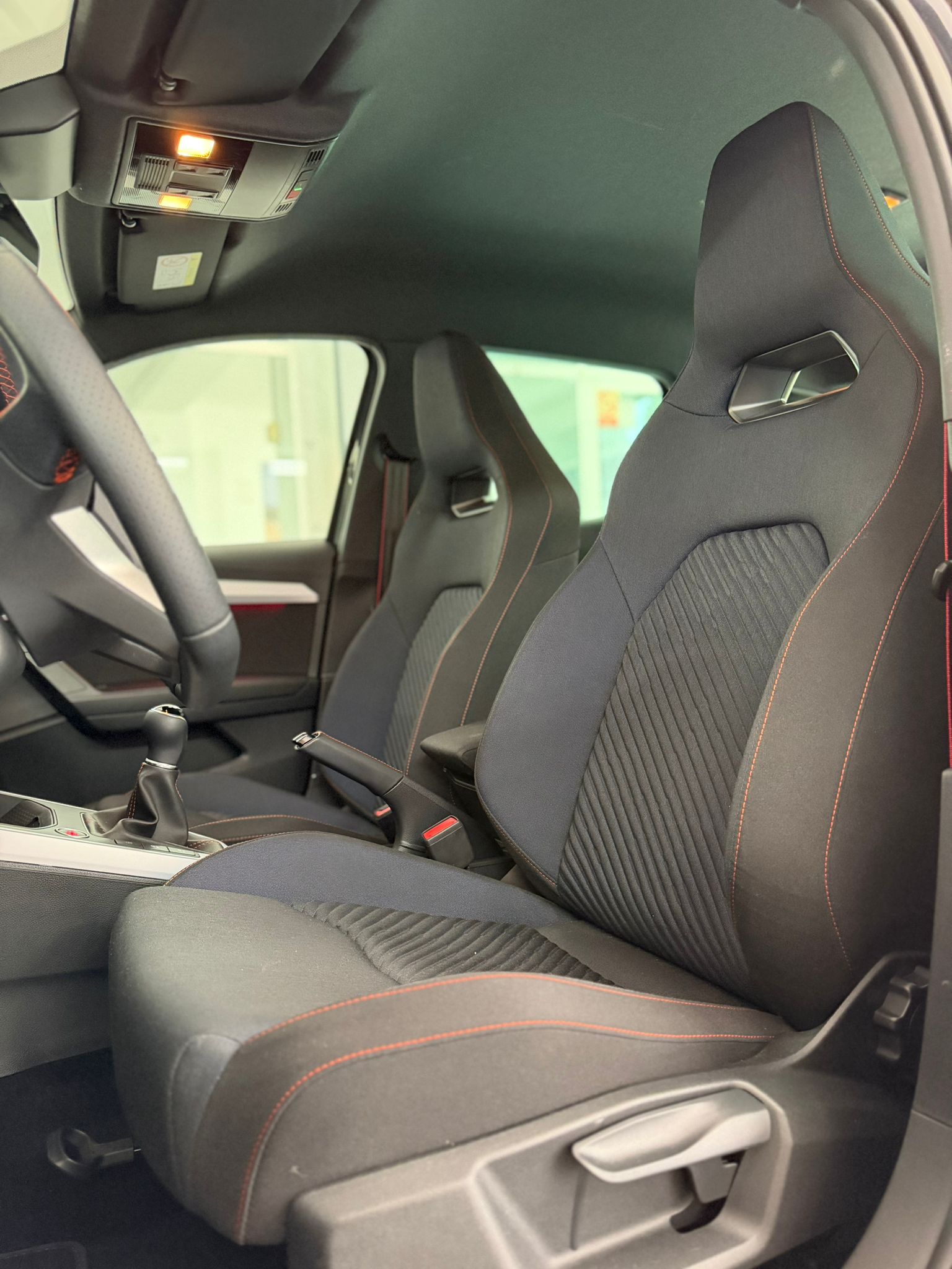 SEAT ARONA 1.0 TSI FR SPECIAL EDITION 115CV 2024 - Imagen 9
